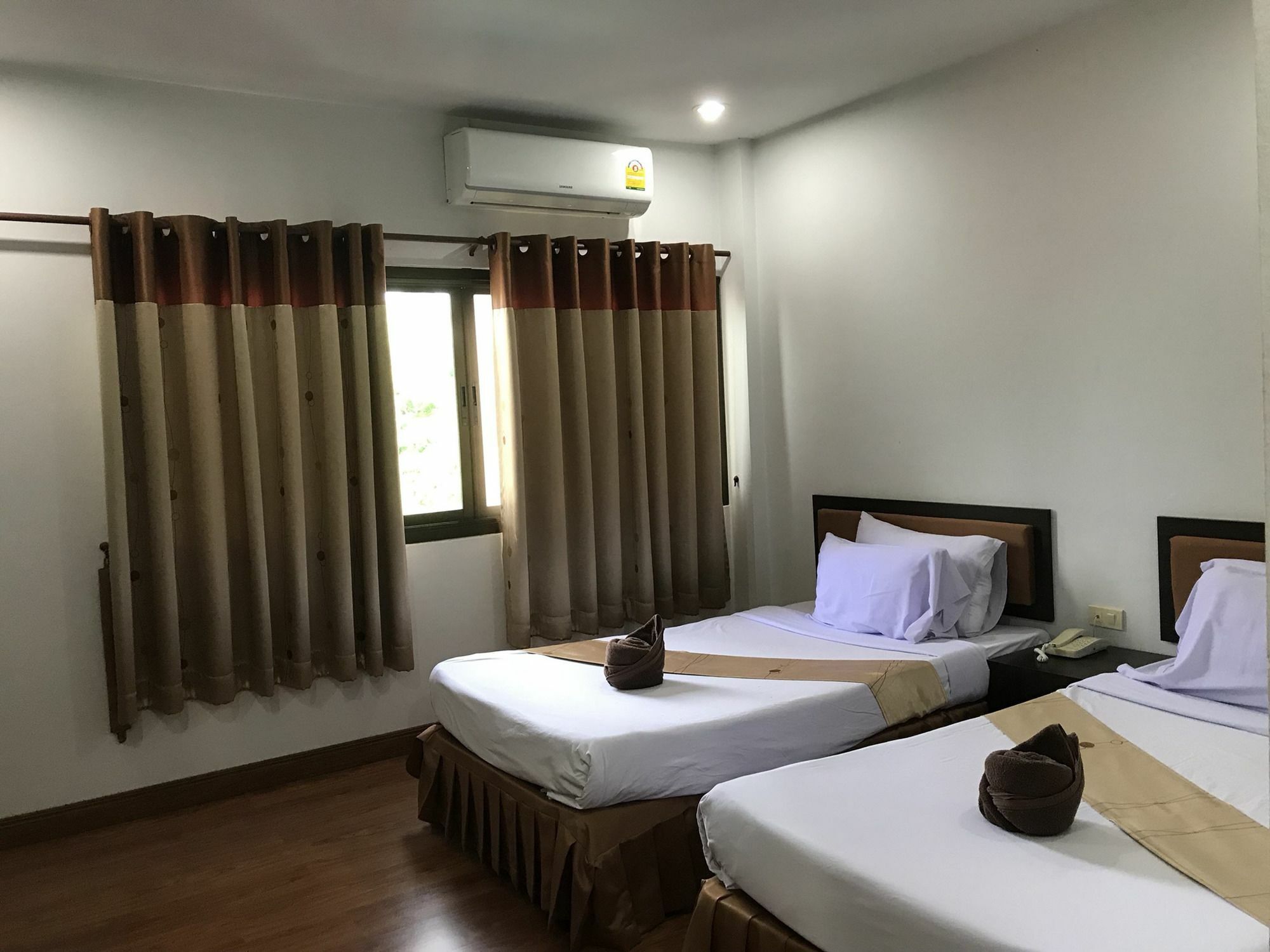 Bordin Hotel Ubon Ratchathani Exterior foto