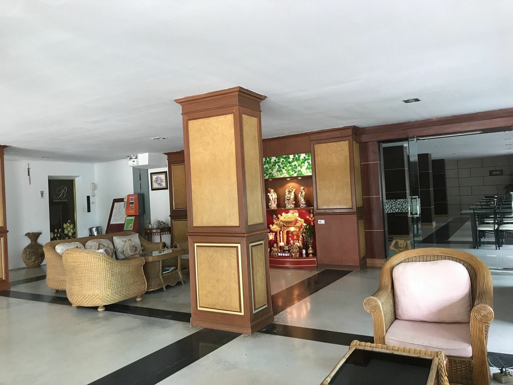 Bordin Hotel Ubon Ratchathani Exterior foto
